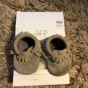 Freshly picked moccasins EUC